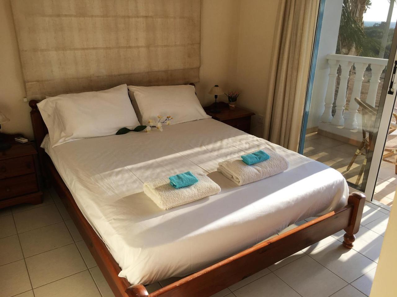 Villa Emiliana พาราลิมนี ภายนอก รูปภาพ